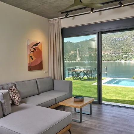 Into The Blue Arkadiko Chorio