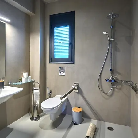 Into The Blue * Arkadiko Chorio