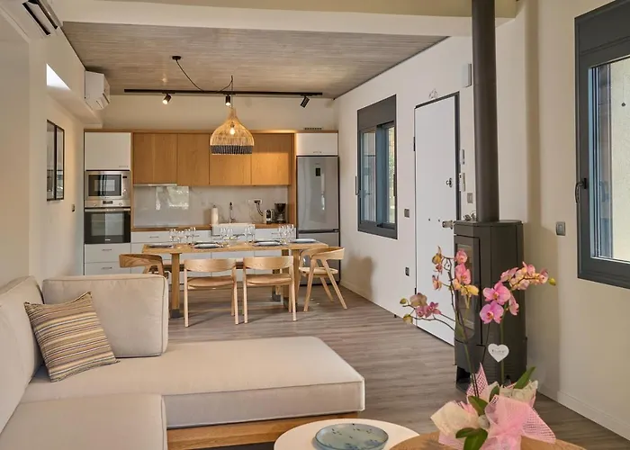 Into The Blue Apartment